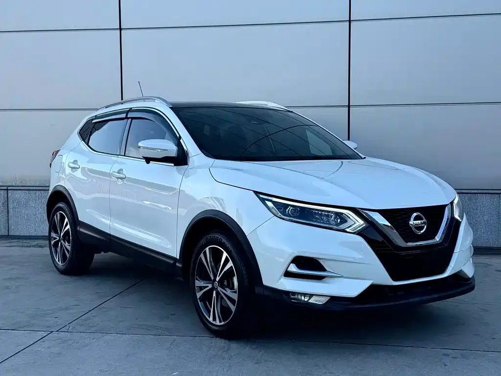 Nissan Qashqai — фото 5