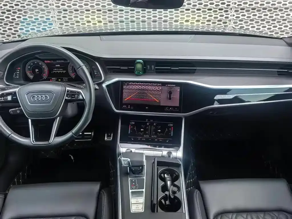 Audi A6L — фото 3