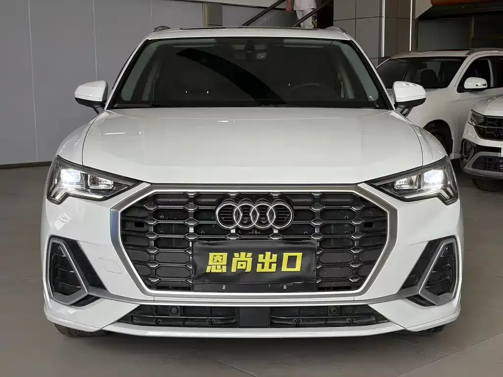 Audi Q3 — фото 5