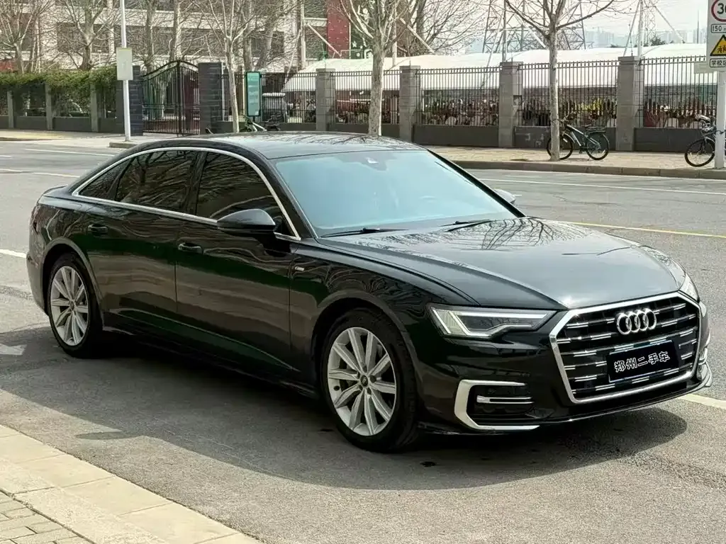 Audi A6L — фото 5