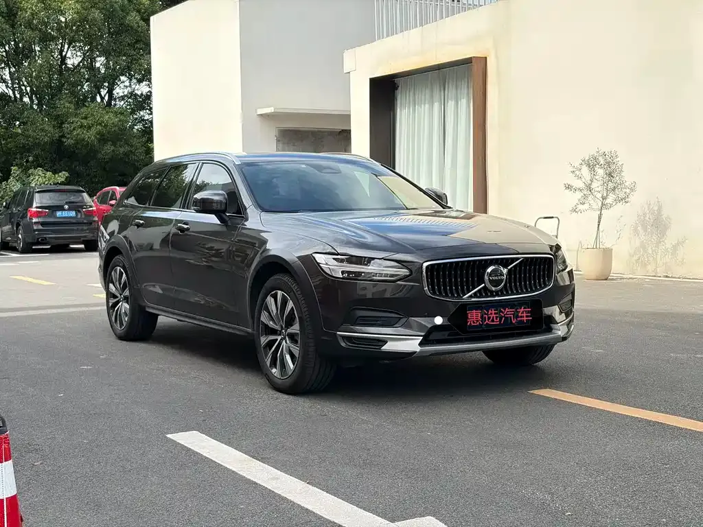 Volvo V90 — фото 4