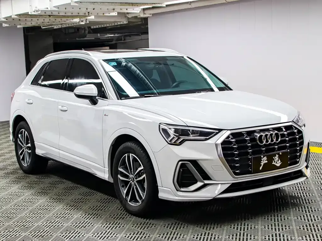 Audi Q3 — фото 9