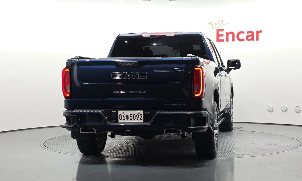GMC Sierra — фото 5