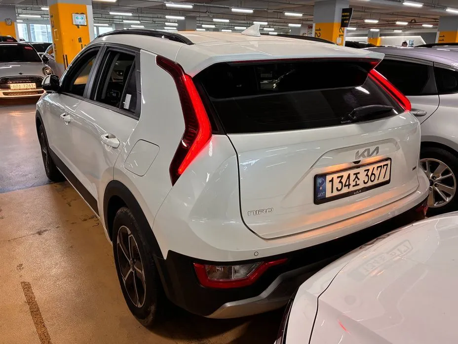 Kia Niro — фото 10
