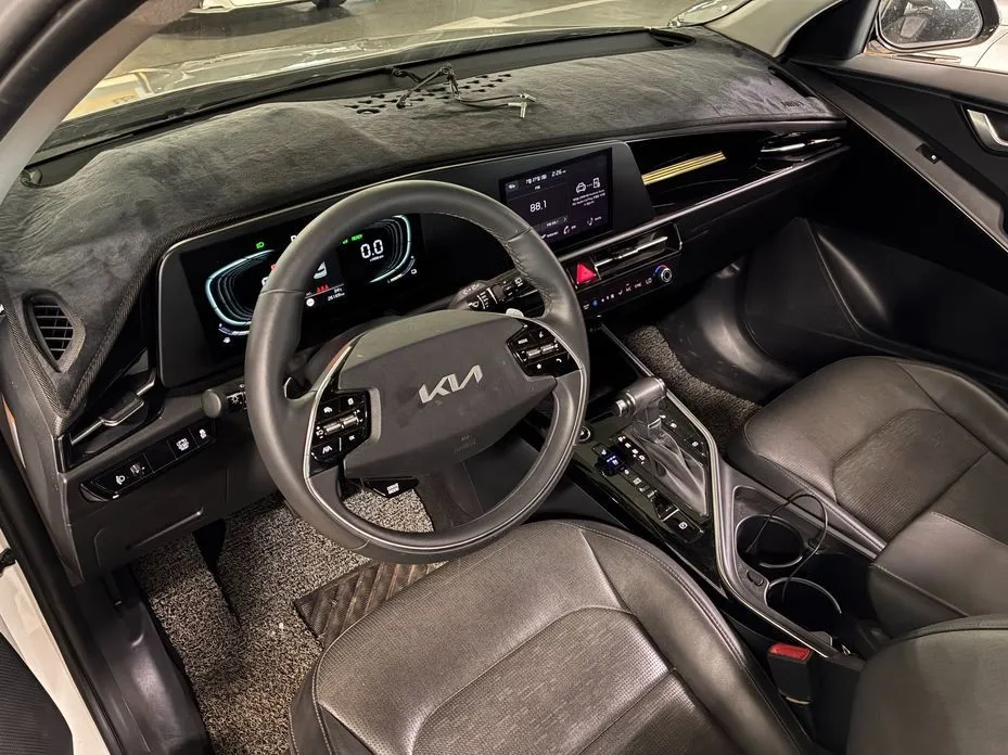 Kia Niro — фото 7