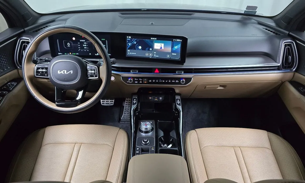 Kia Sorento — фото 8