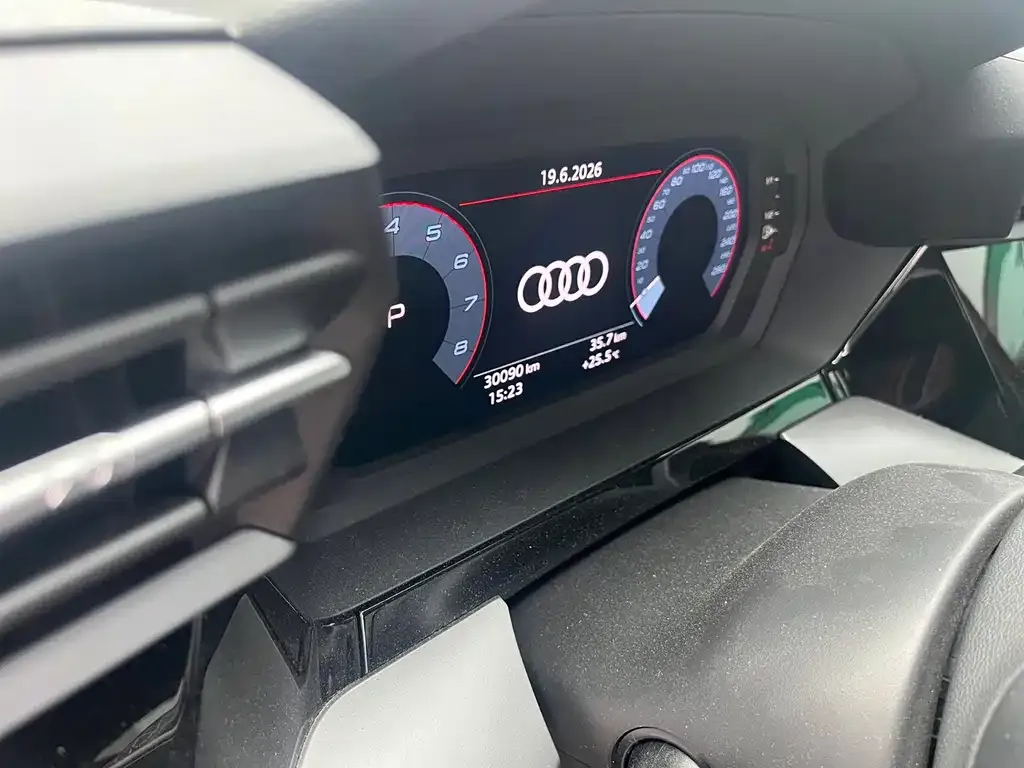 Audi A3 — фото 2