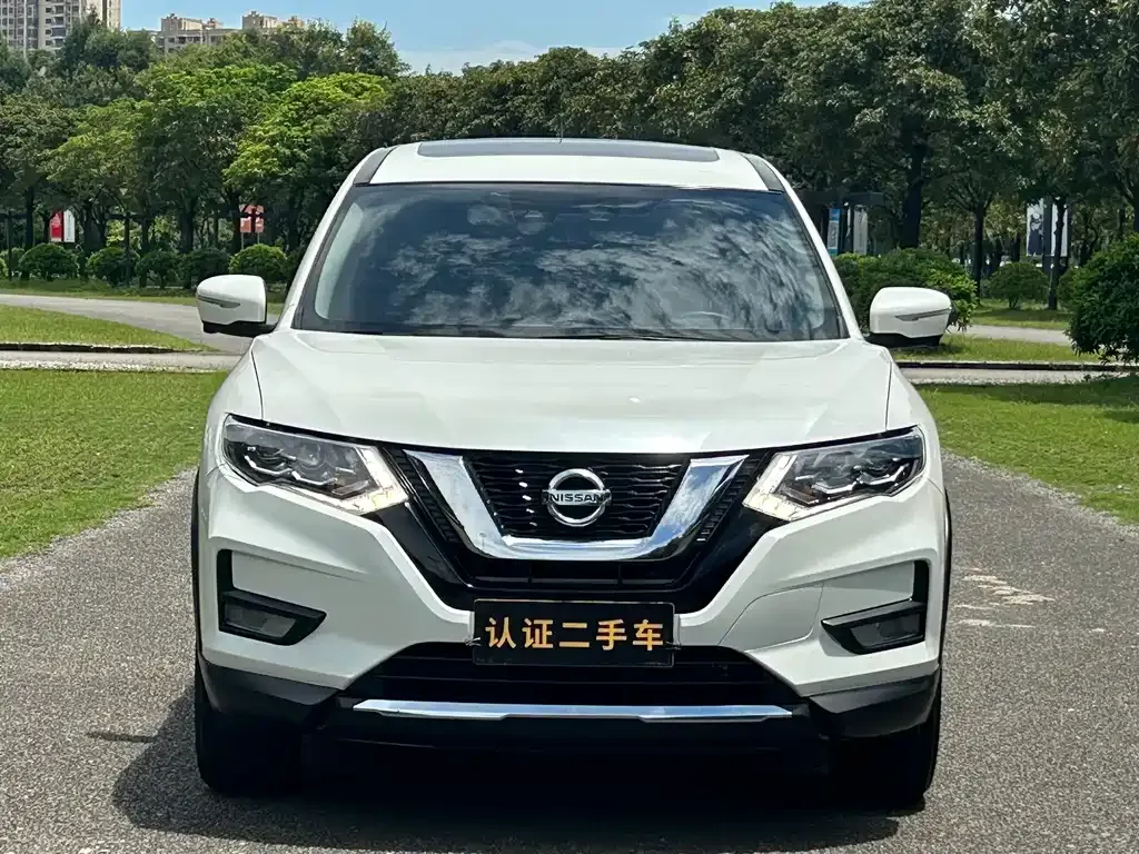 Nissan X-Trail — фото 5