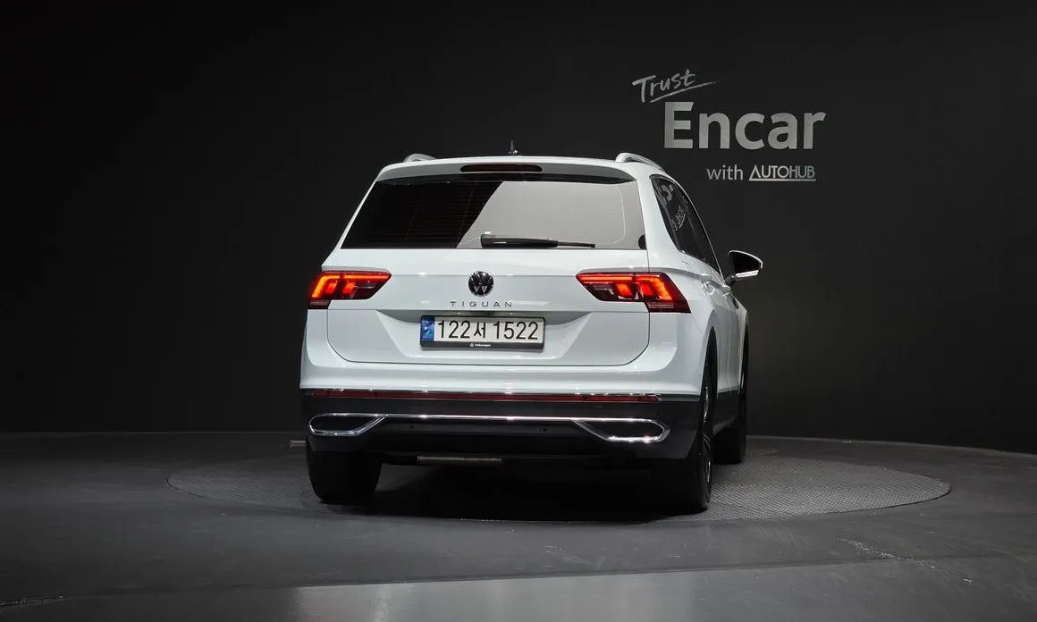 Volkswagen Tiguan — фото 5