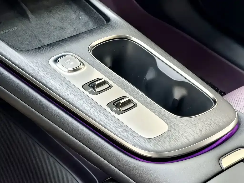 Xiaomi SU7 — фото 10