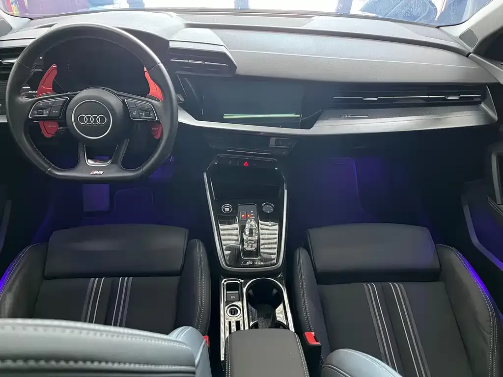 Audi A3 — фото 3