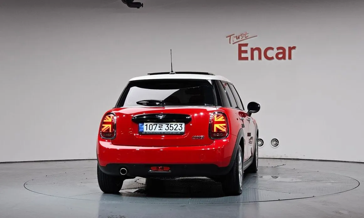 Mini Cooper 2021 из KR, фото 7