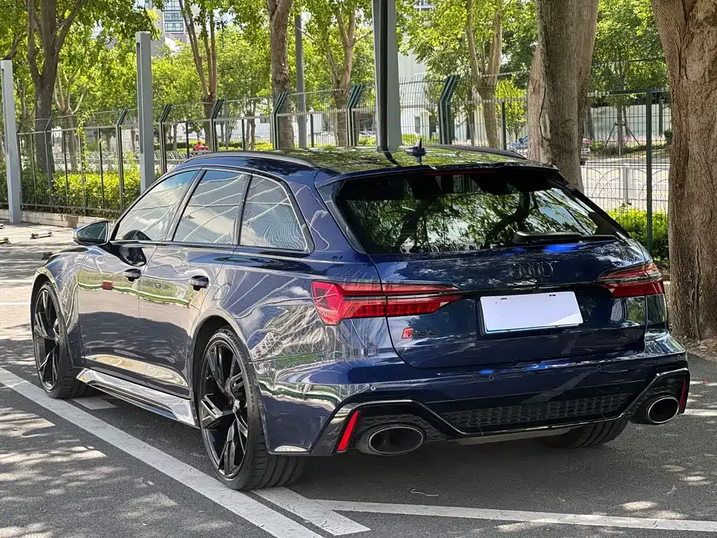 Audi RS 6 — фото 10