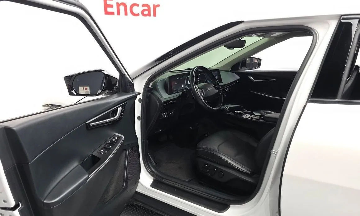 Kia EV6 2023 из KR, фото 6
