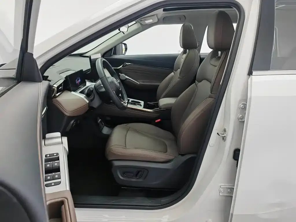 GAC Motor Trumpchi GS4 — фото 9