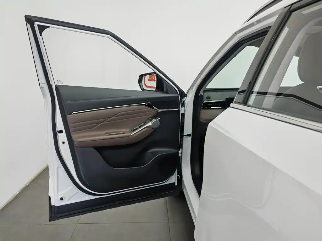 GAC Motor Trumpchi GS4 — фото 6