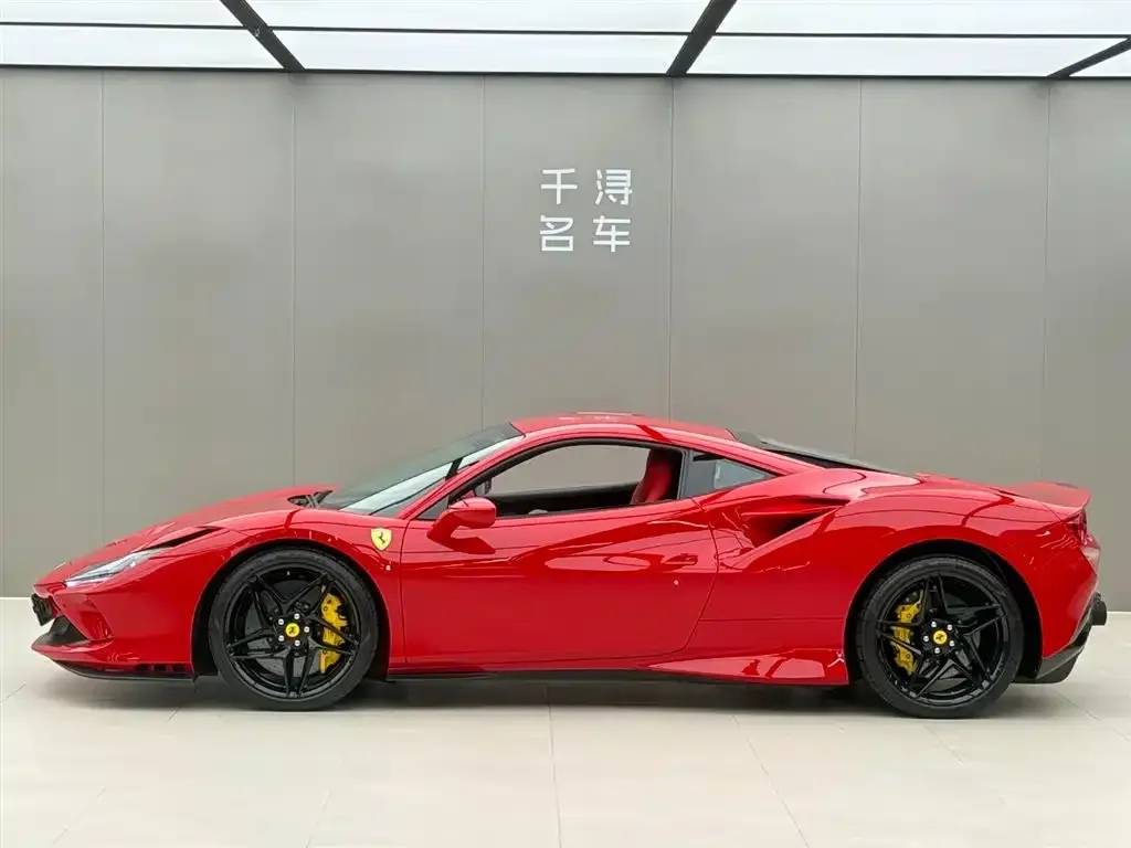 Ferrari F8 — фото 3