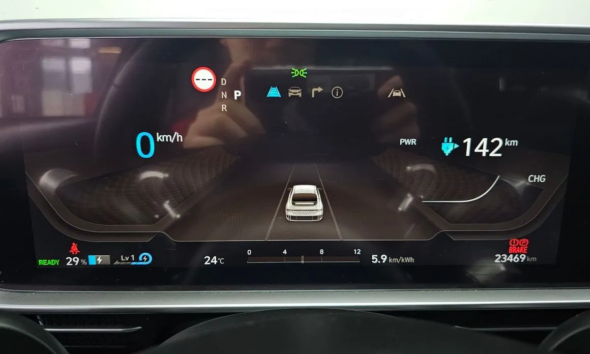 Hyundai Ioniq6 — фото 3