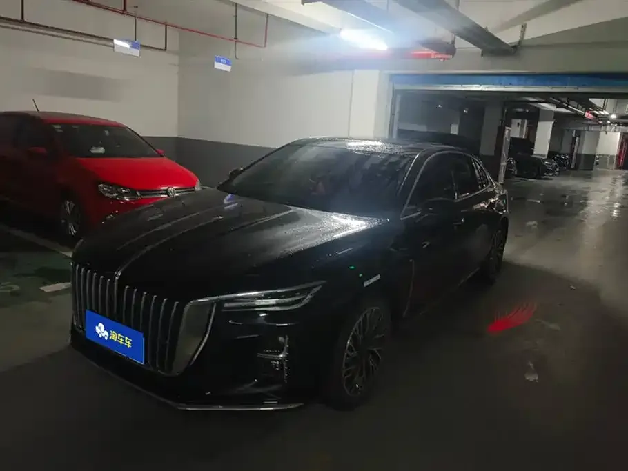 Hongqi H5 — фото 1