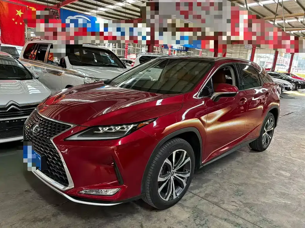 Lexus RX — фото 1