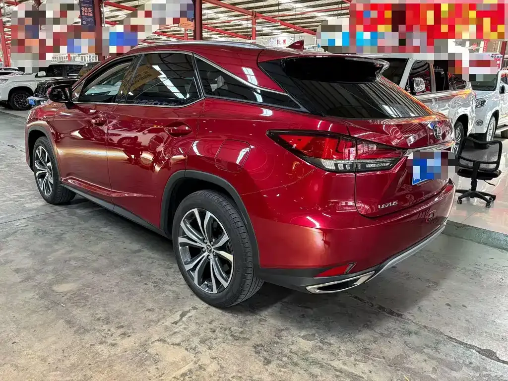 Lexus RX — фото 8
