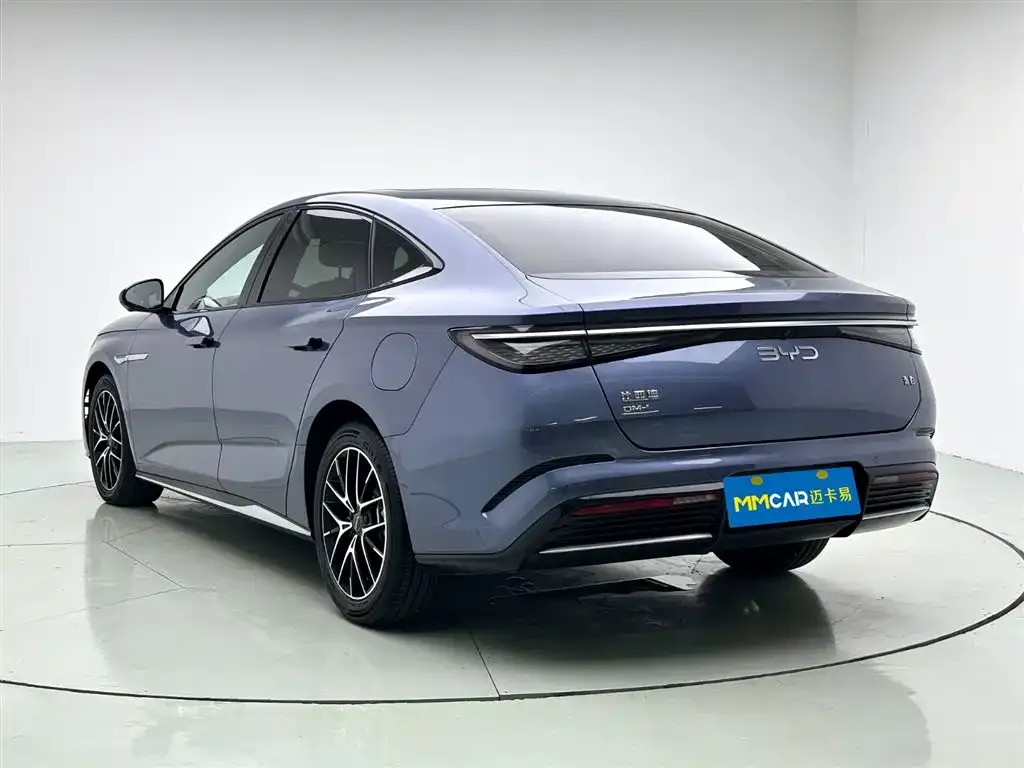 BYD Seal — фото 4