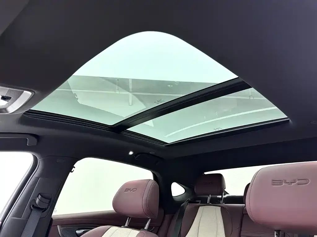 BYD Seal — фото 9