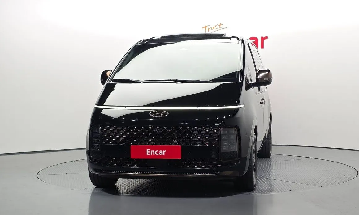 Hyundai Staria — фото 2