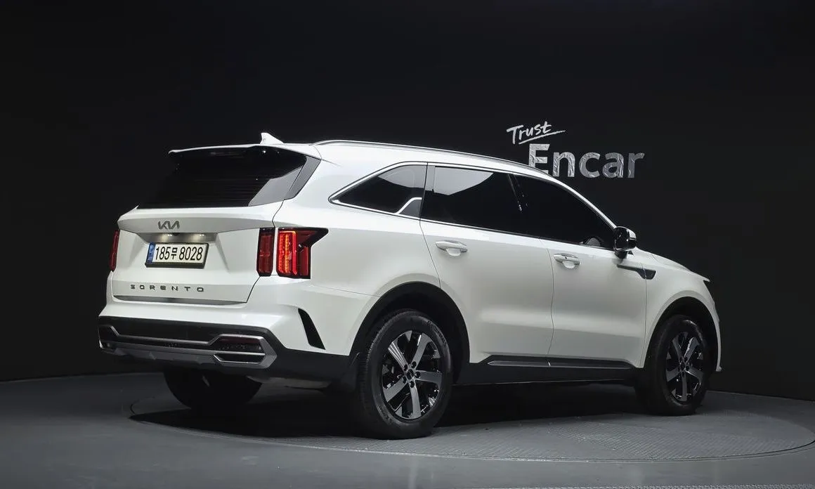 Kia Sorento — фото 4