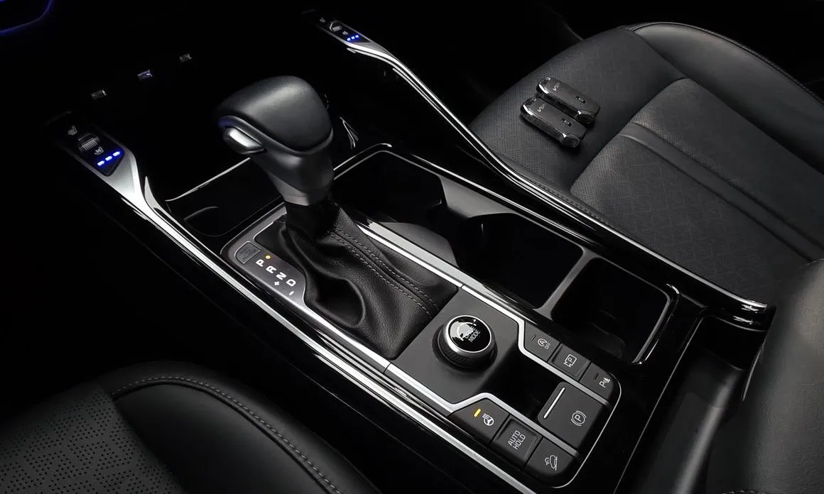 Kia Sorento — фото 6