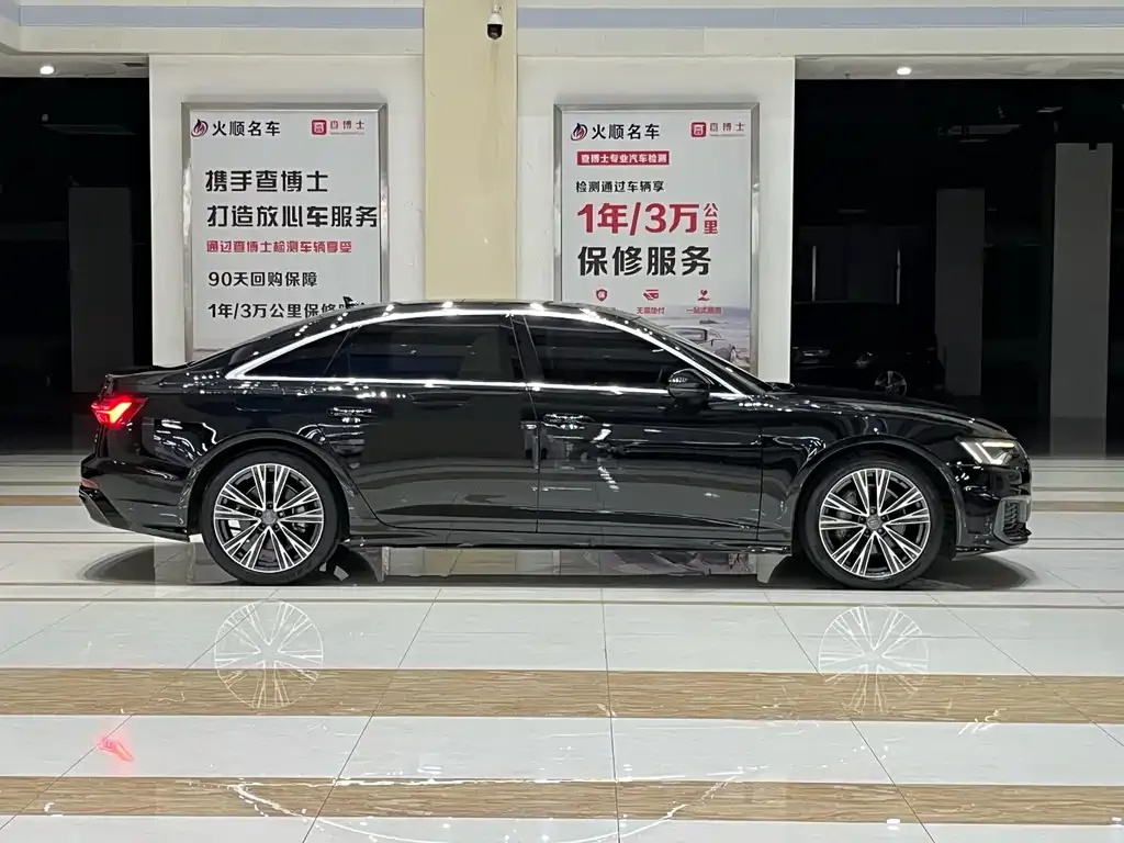 Audi A6L — фото 5