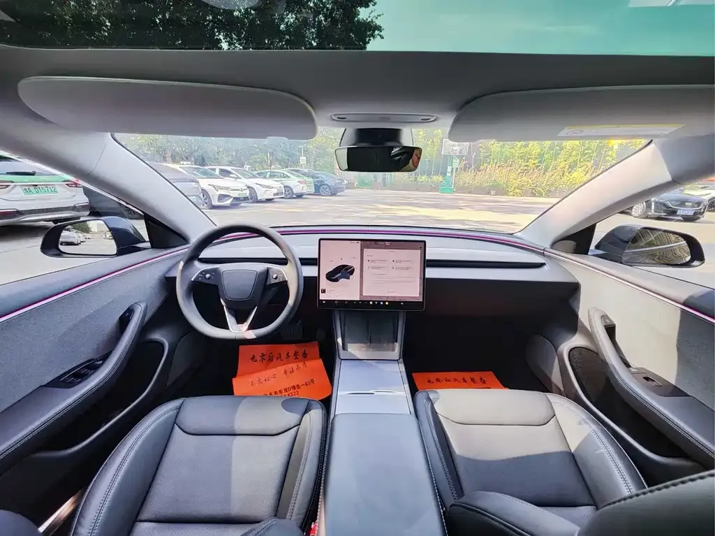 Tesla Model 3 — фото 8