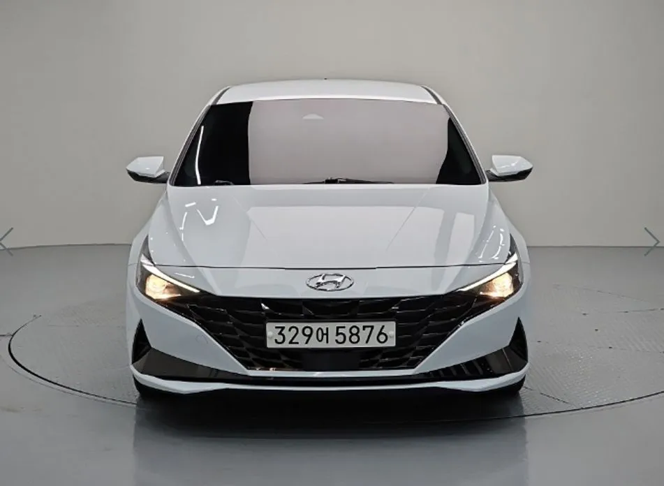 Hyundai AVANTE — фото 3