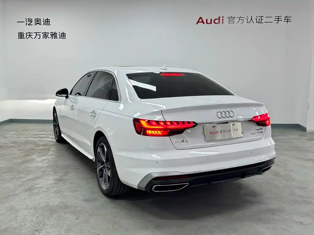 Audi A4L — фото 2