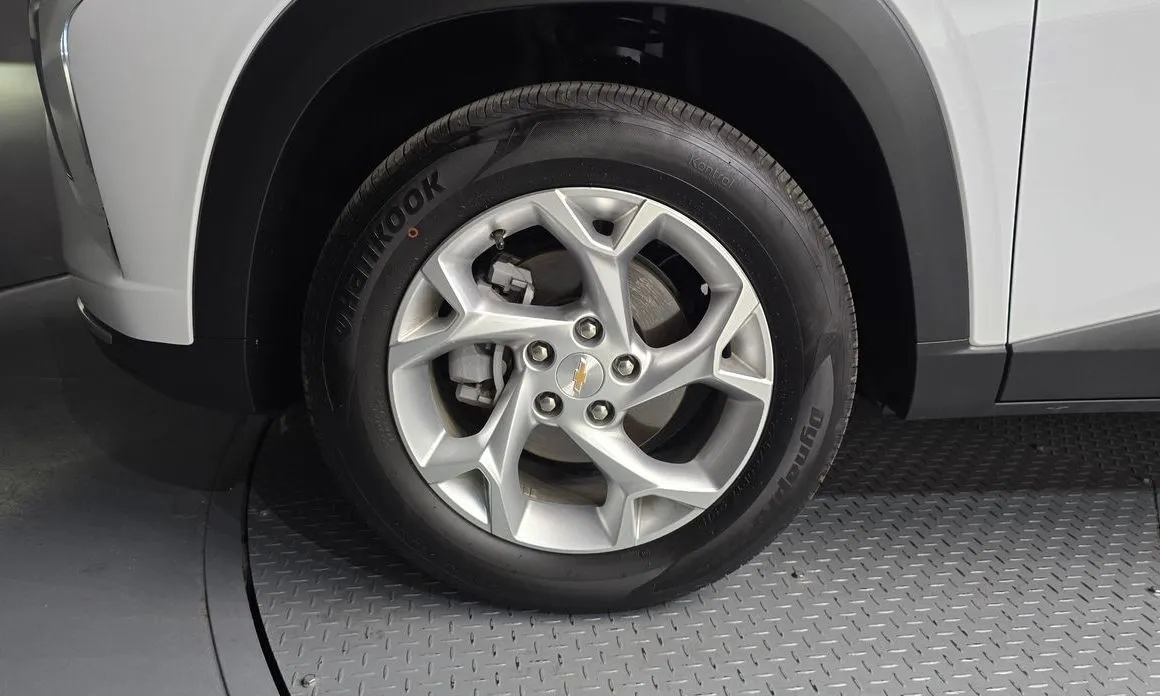 Chevrolet (GM Daewoo) Trax 2024 из KR, фото 9