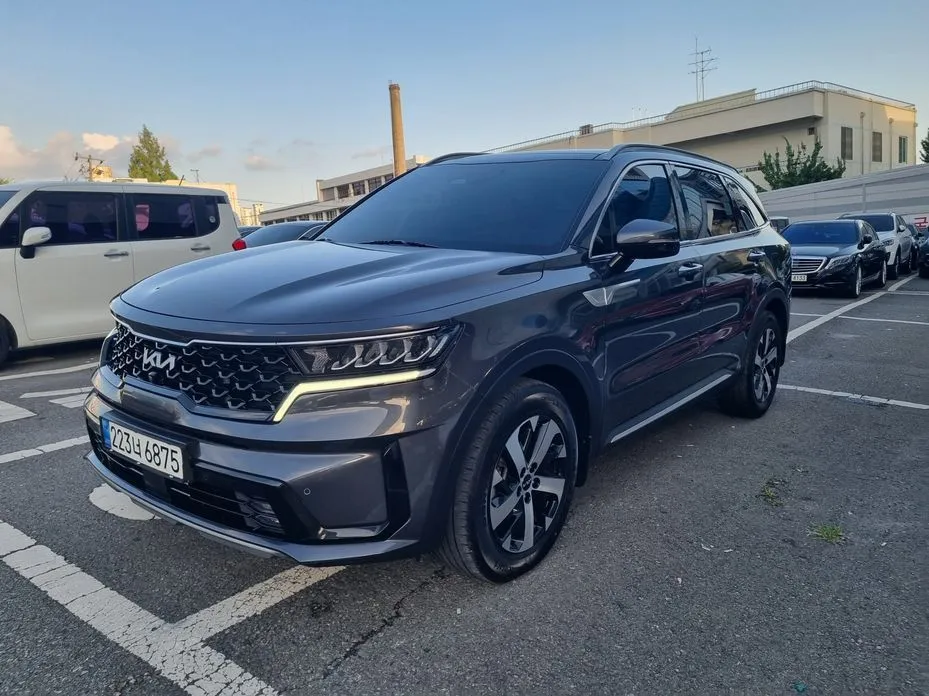 Kia Sorento — фото 9