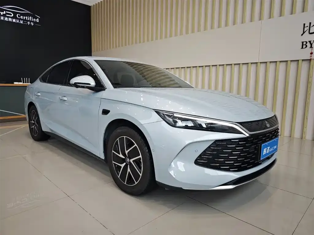 BYD Qin L — фото 4
