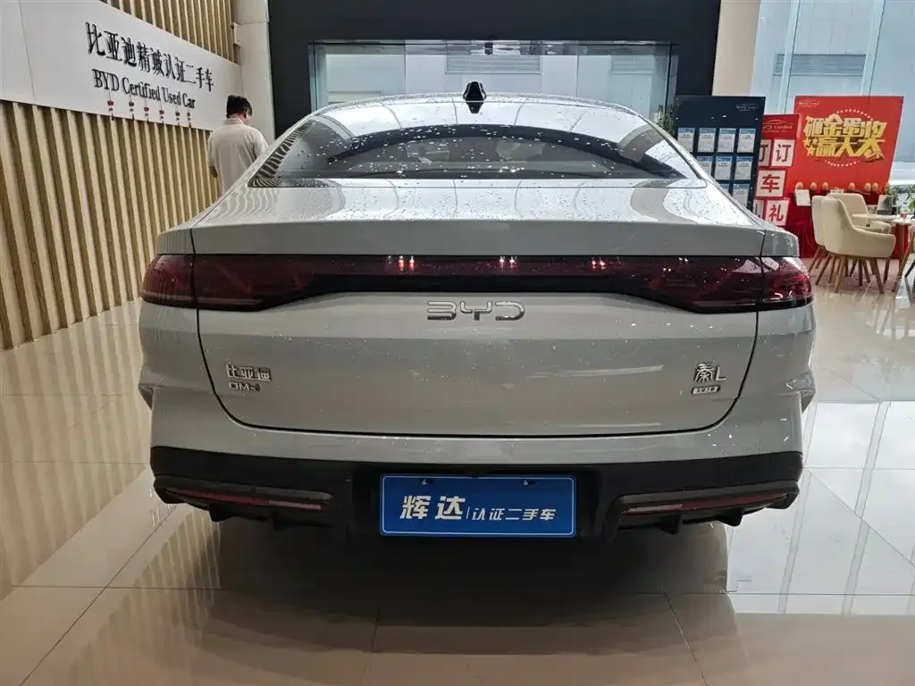 BYD Qin L — фото 6