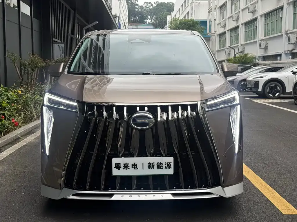 GAC Motor Trumpchi E9 — фото 8
