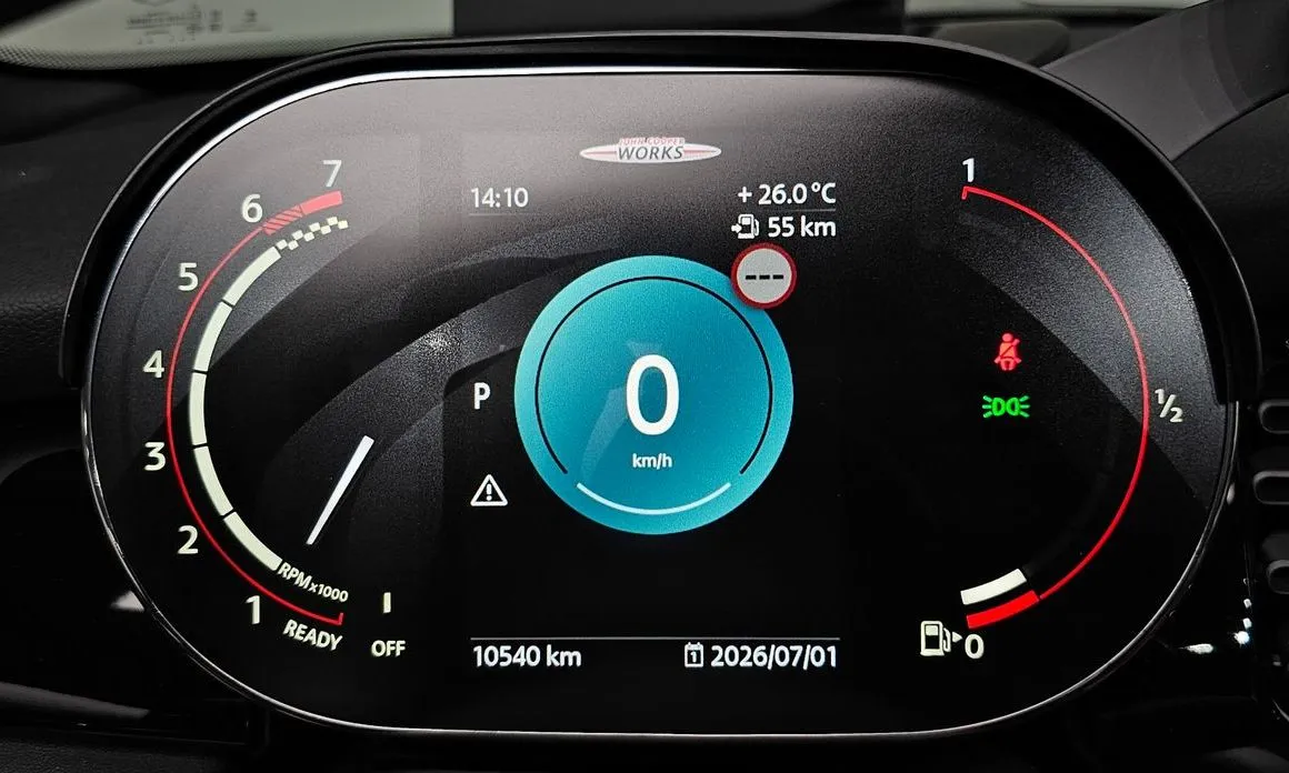 Mini Cooper Convertible 2024 из KR, фото 3