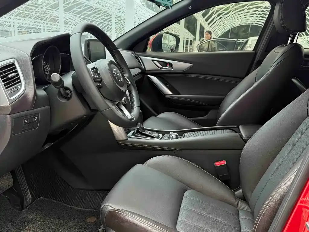 Mazda CX-4 — фото 3