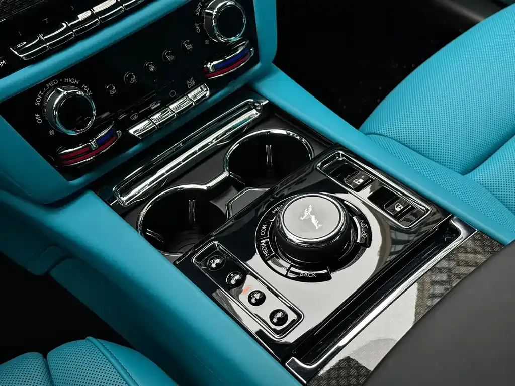 Rolls-Royce Ghost — фото 4