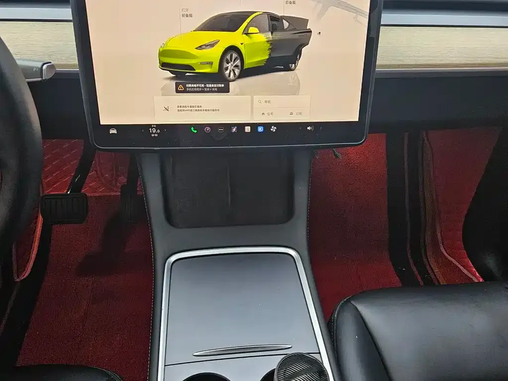 Tesla Model Y — фото 5