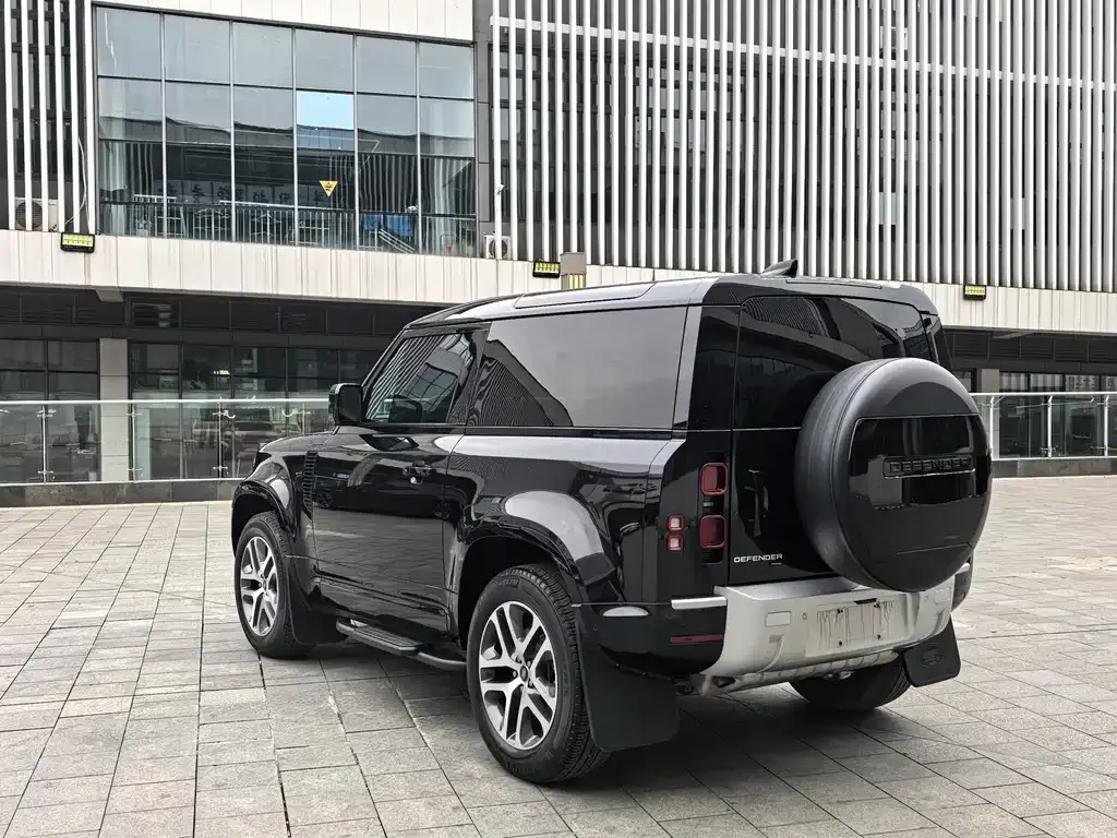 Land Rover Defender — фото 3