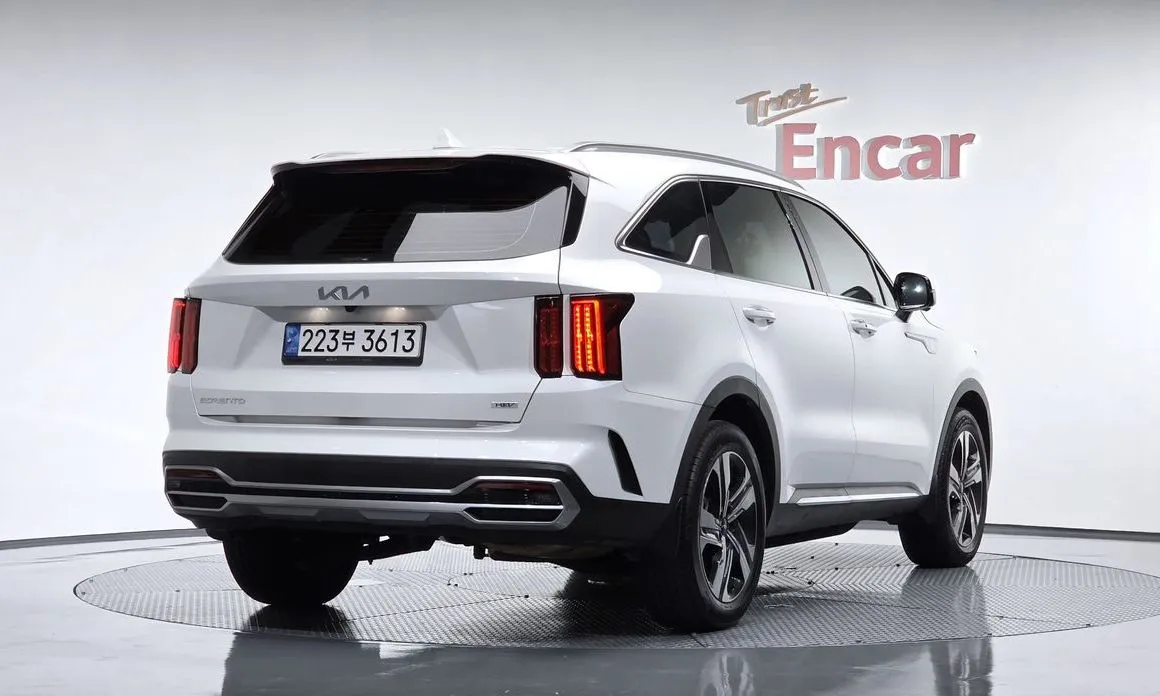Kia Sorento — фото 4