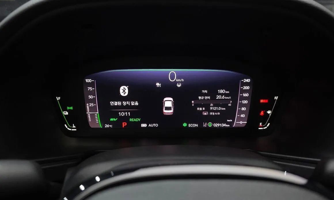 Honda Accord — фото 6