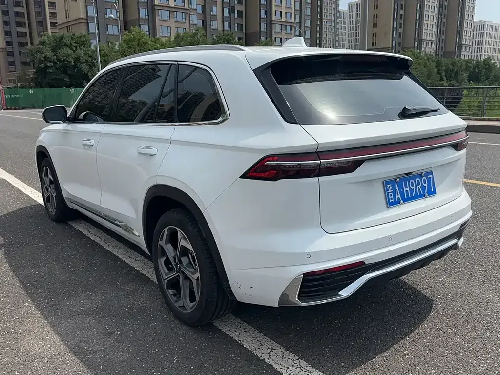 Geely Xingyue L — фото 9
