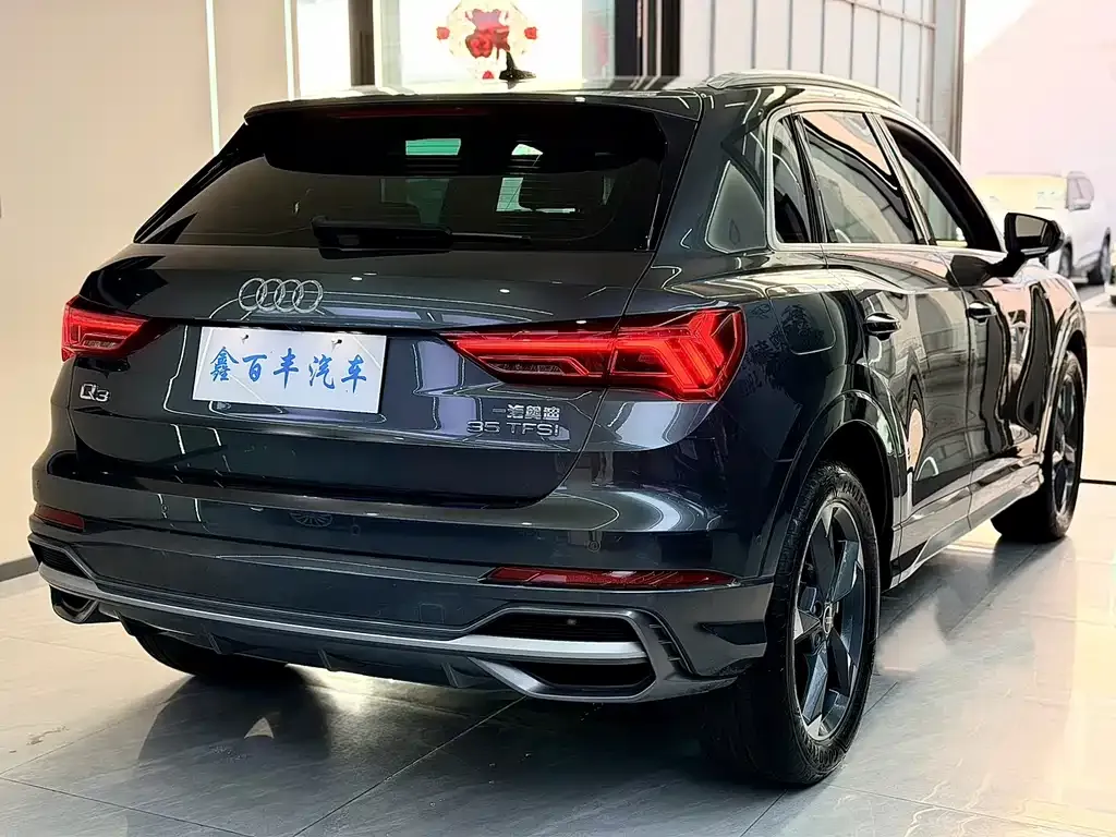 Audi Q3 — фото 4