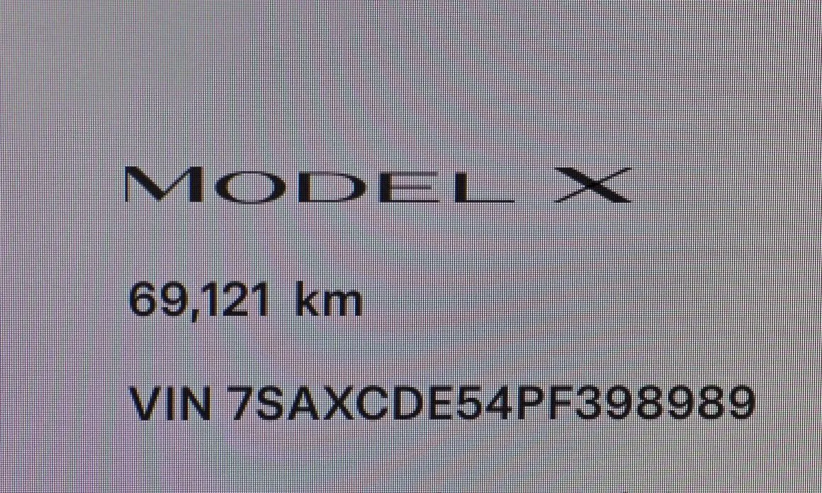 Tesla Model X — фото 10