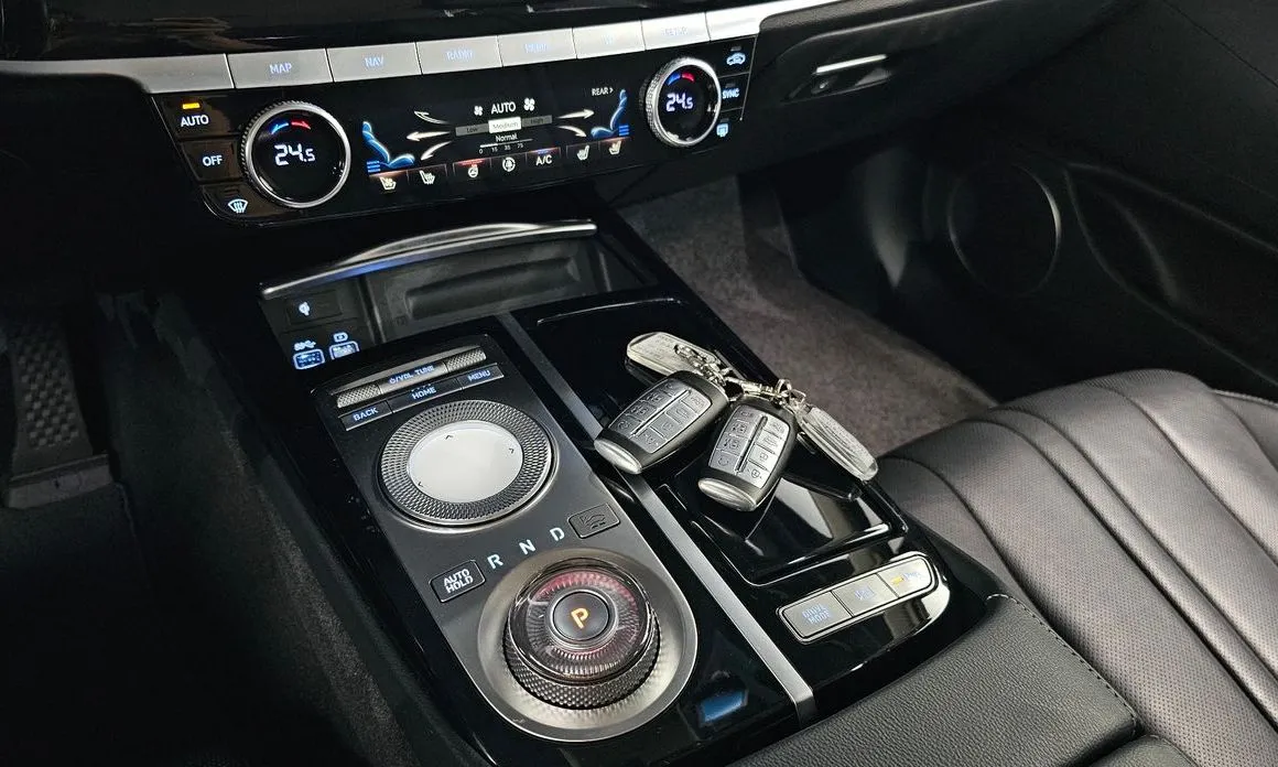 Genesis G80 — фото 10
